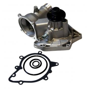 1995 BMW 840Ci Engine Water Pump GMB 1152110 image 1 of 4