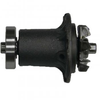 1985 Mercedes-Benz 300D Engine Water Pump GMB 1471020 image 2 of 3