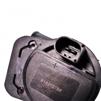 2014 Mercedes-Benz C63 AMG Engine Auxiliary Water Pump GMB 1474030 image 3 of 4