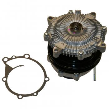 1985 Nissan 720 Engine Water Pump with Fan Clutch