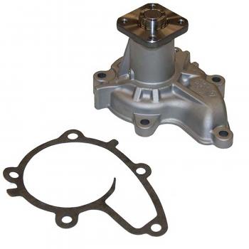 1988 Nissan 200SX Engine Water Pump GMB 1501310 image 1 of 3