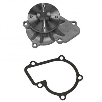 2000 Nissan Xterra Engine Water Pump GMB 1501400 image 4 of 4