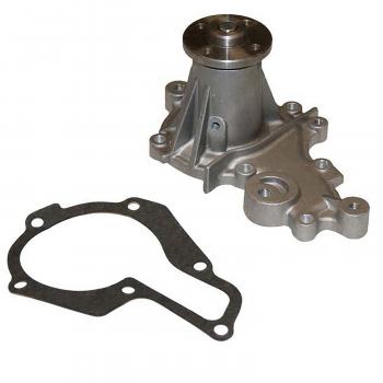 1994 Suzuki Samurai Engine Water Pump GMB 1651080 image 1 of 4