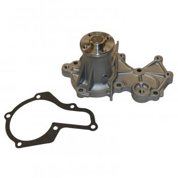 2000 Chevrolet Tracker Engine Water Pump GMB 1651230 image 1 of 4