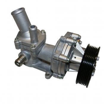 2006 Suzuki Verona Engine Water Pump GMB 1652110AH image 1 of 4