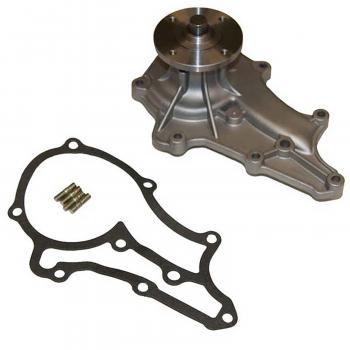 1976 Toyota Pickup Engine Water Pump GMB 1701320 image 1 of 4