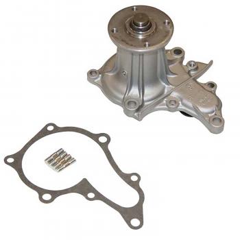 1987 Toyota Corolla Engine Water Pump GMB 1701490 image 1 of 4