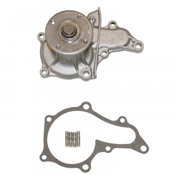 1987 Toyota Corolla Engine Water Pump GMB 1701490 image 4 of 4