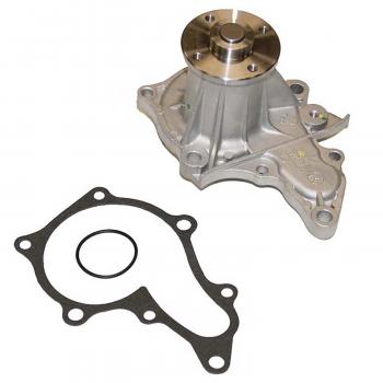 1990 Geo Prizm Engine Water Pump GMB 1701580 image 1 of 4