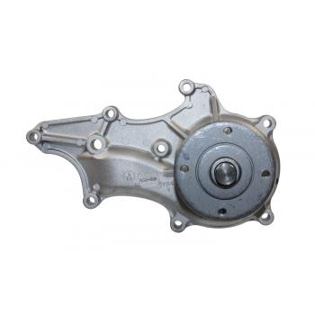 1995 Toyota 4Runner Engine Water Pump GMB 1701640 image 4 of 4