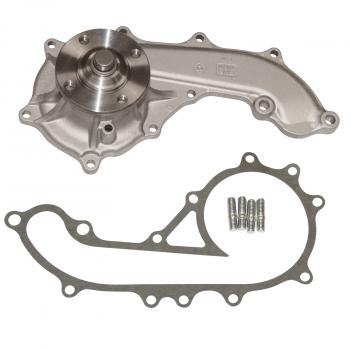 2011 Toyota Hilux Engine Water Pump GMB 1701960 image 4 of 4