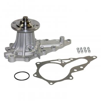 1993 Lexus SC300 Engine Water Pump GMB 1702360 image 1 of 4