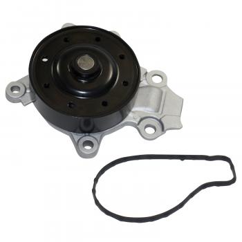 2016 Scion iM Engine Water Pump GMB 1703050 image 1 of 4