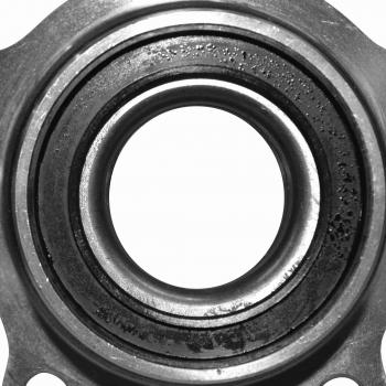 2005 Toyota Sequoia Wheel Bearing and Hub Assembly Rear Left GSP 693211 image 2 of 4