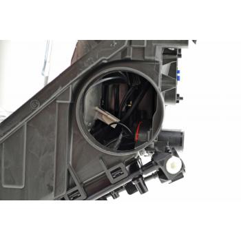 2010 Volkswagen Touareg Headlight Assembly Left HELLA 009452171 image 3 of 4