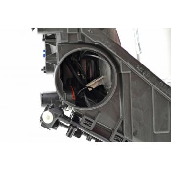 2010 Volkswagen Touareg Headlight Assembly Right HELLA 009452181 image 3 of 4