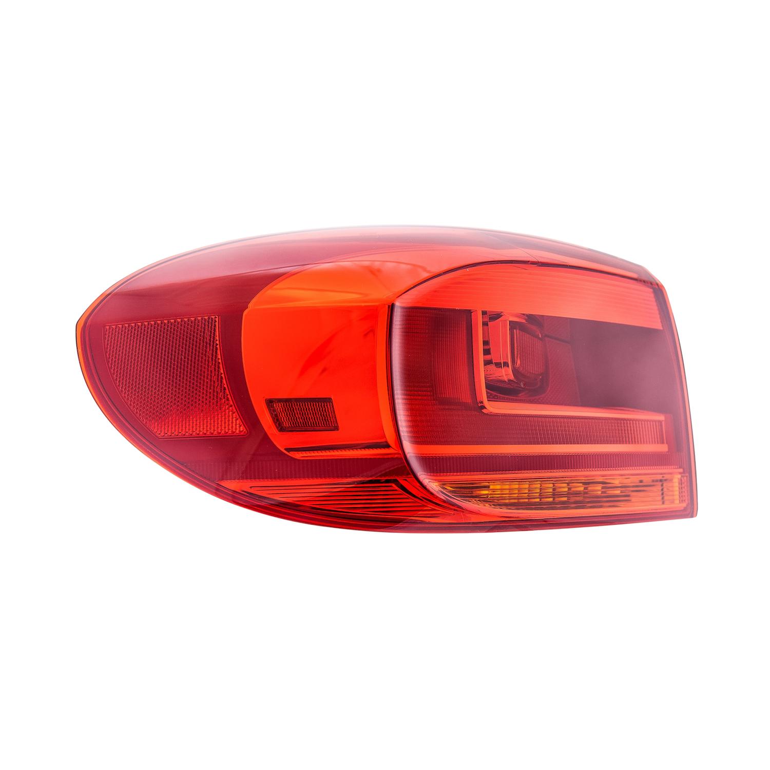 HELLA 010738111 - Tail Light Assembly HELLA 010738111 Tail Light product image 4 of 7