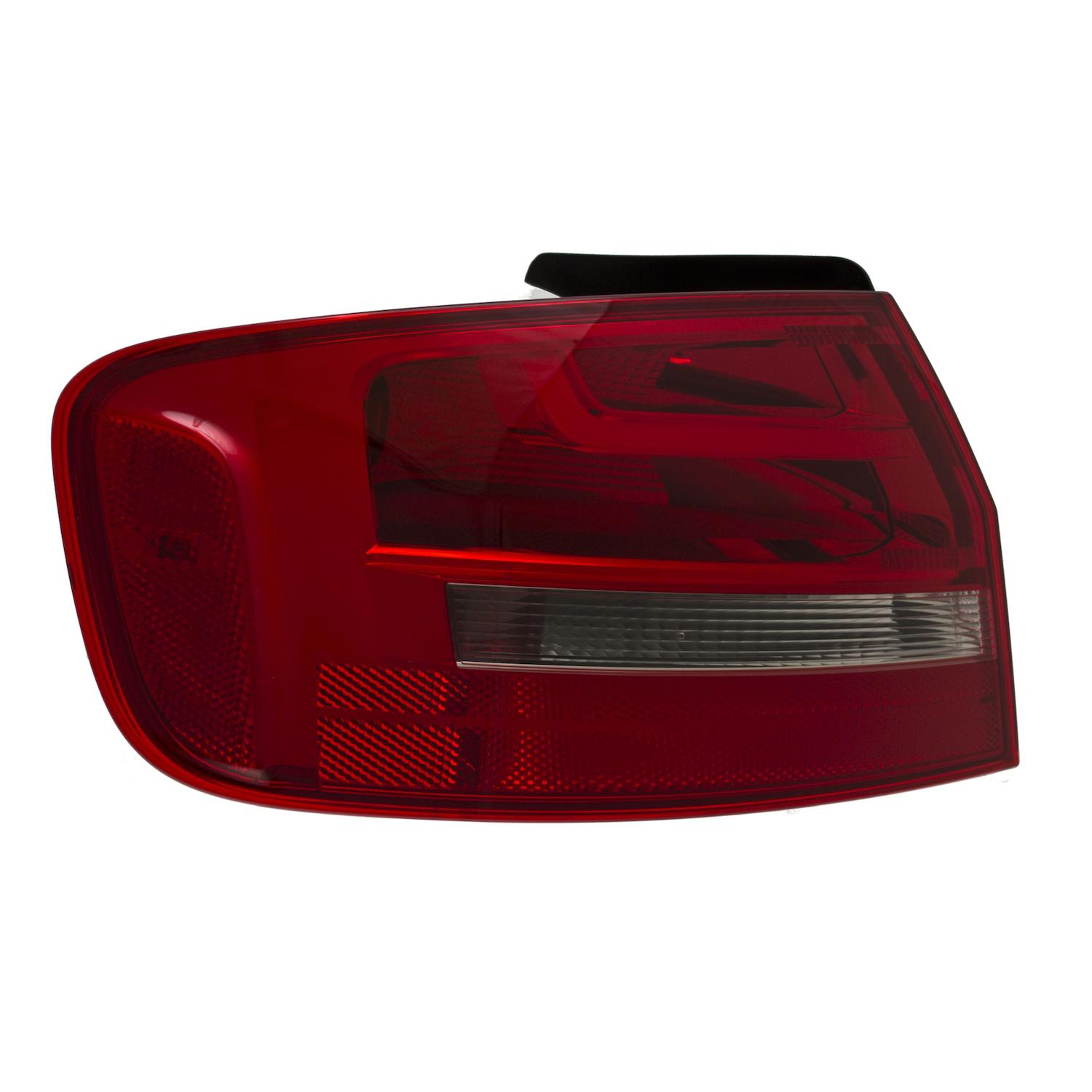 HELLA 010914111 - Tail Light Assembly HELLA 010914111 Tail Light Assembly product image 4 of 7