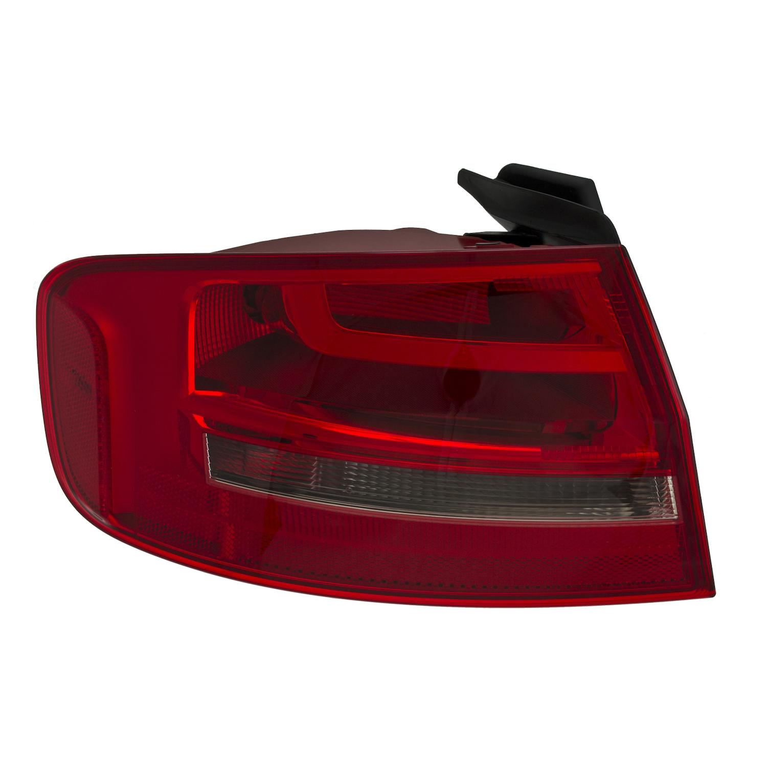 HELLA 010914111 - Tail Light Assembly HELLA 010914111 Tail Light Assembly product image 5 of 7