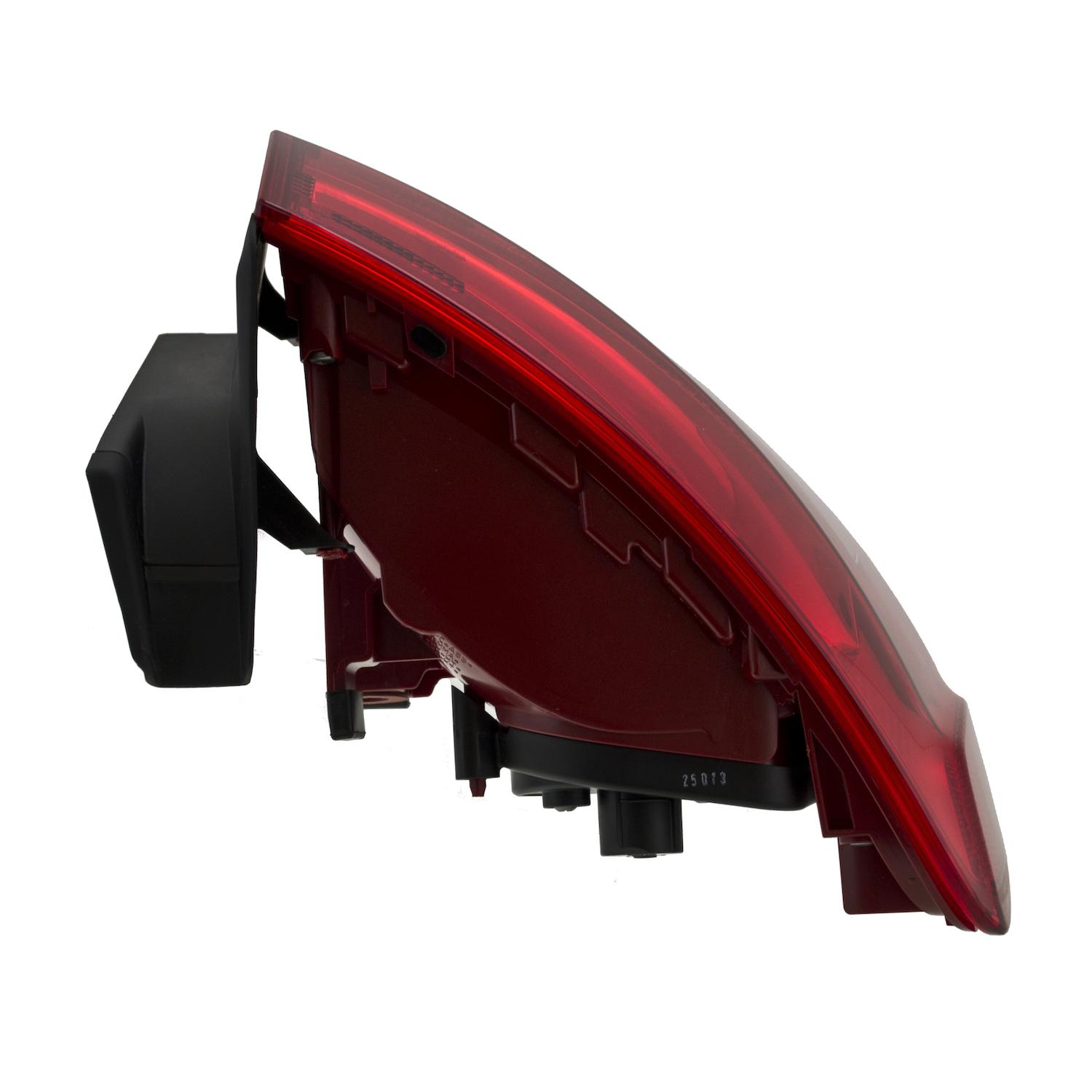 HELLA 010914111 - Tail Light Assembly HELLA 010914111 Tail Light Assembly product image 7 of 7