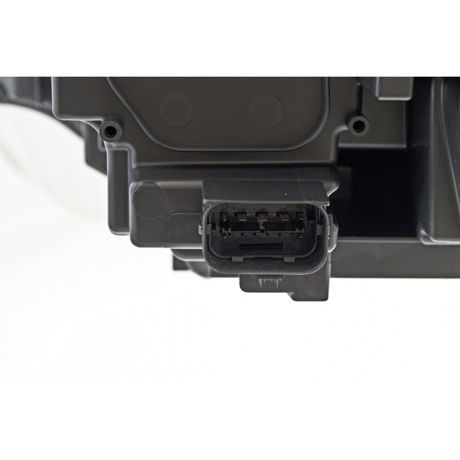 HELLA 012101961 - Headlight Assembly HELLA 012101961 Headlight Assembly product image 7 of 9