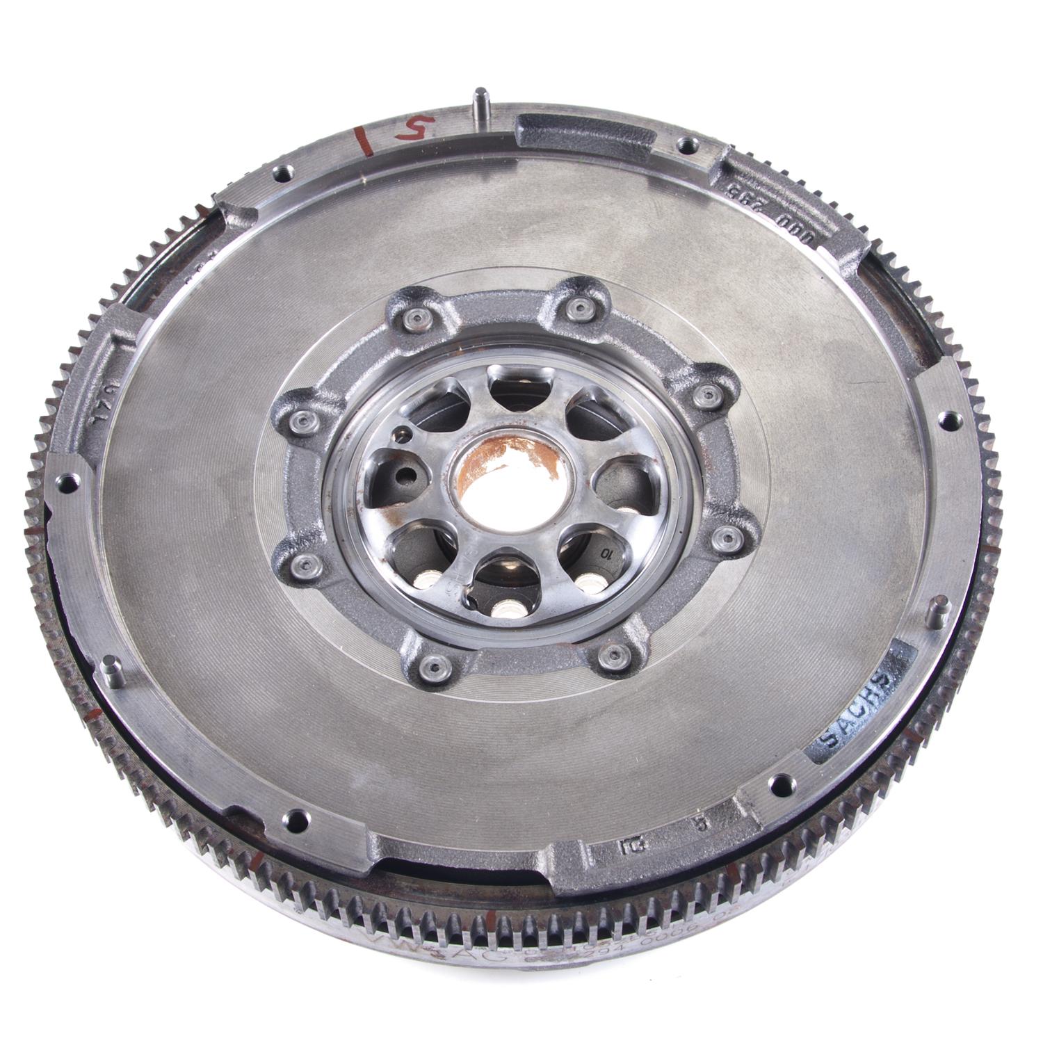 LuK DMF131 - Clutch Flywheel LuK DMF131 Clutch Flywheel product image 1 of 3