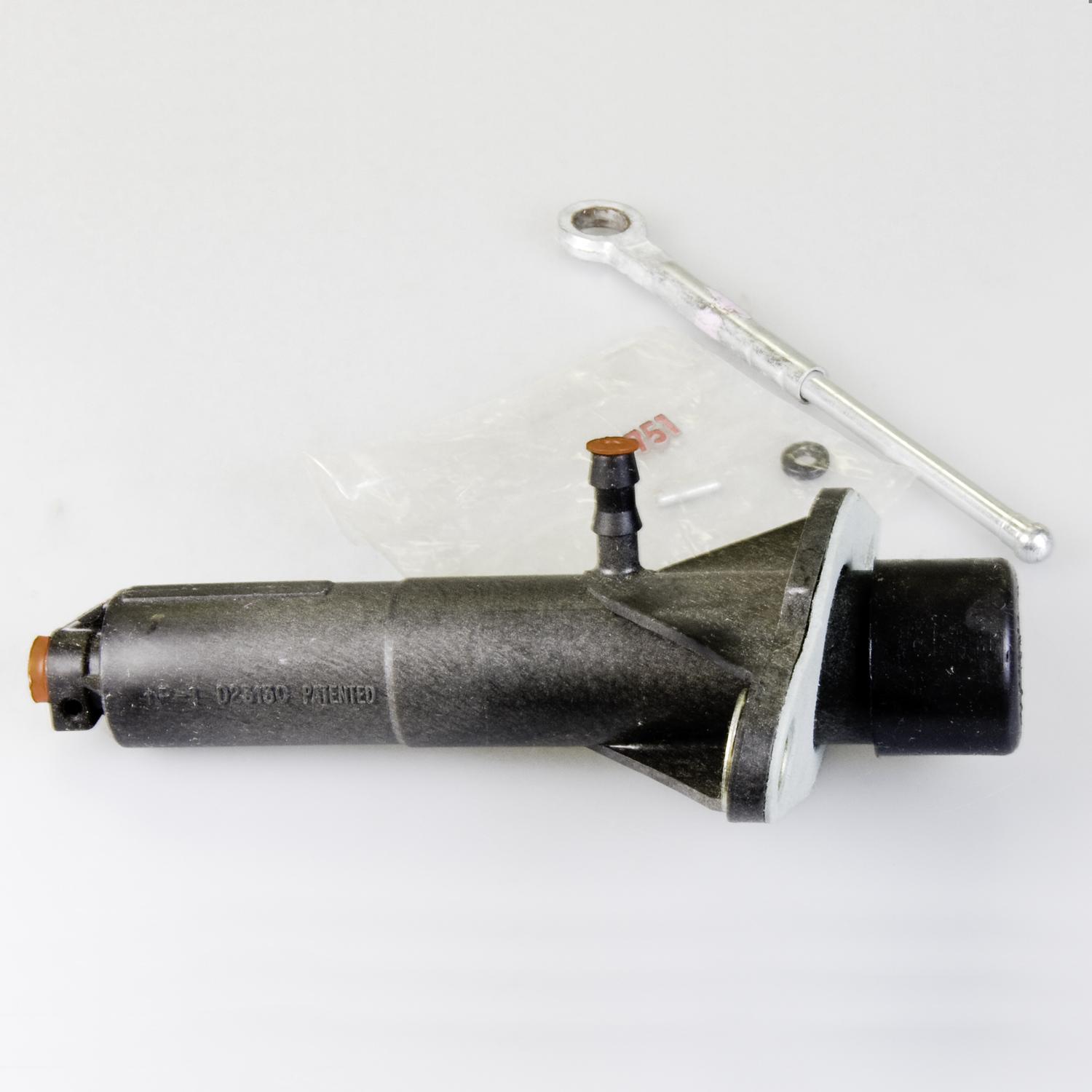 LuK LMC120 - Clutch Master Cylinder LuK LMC120 Clutch Master Cylinder product image 1 of 3