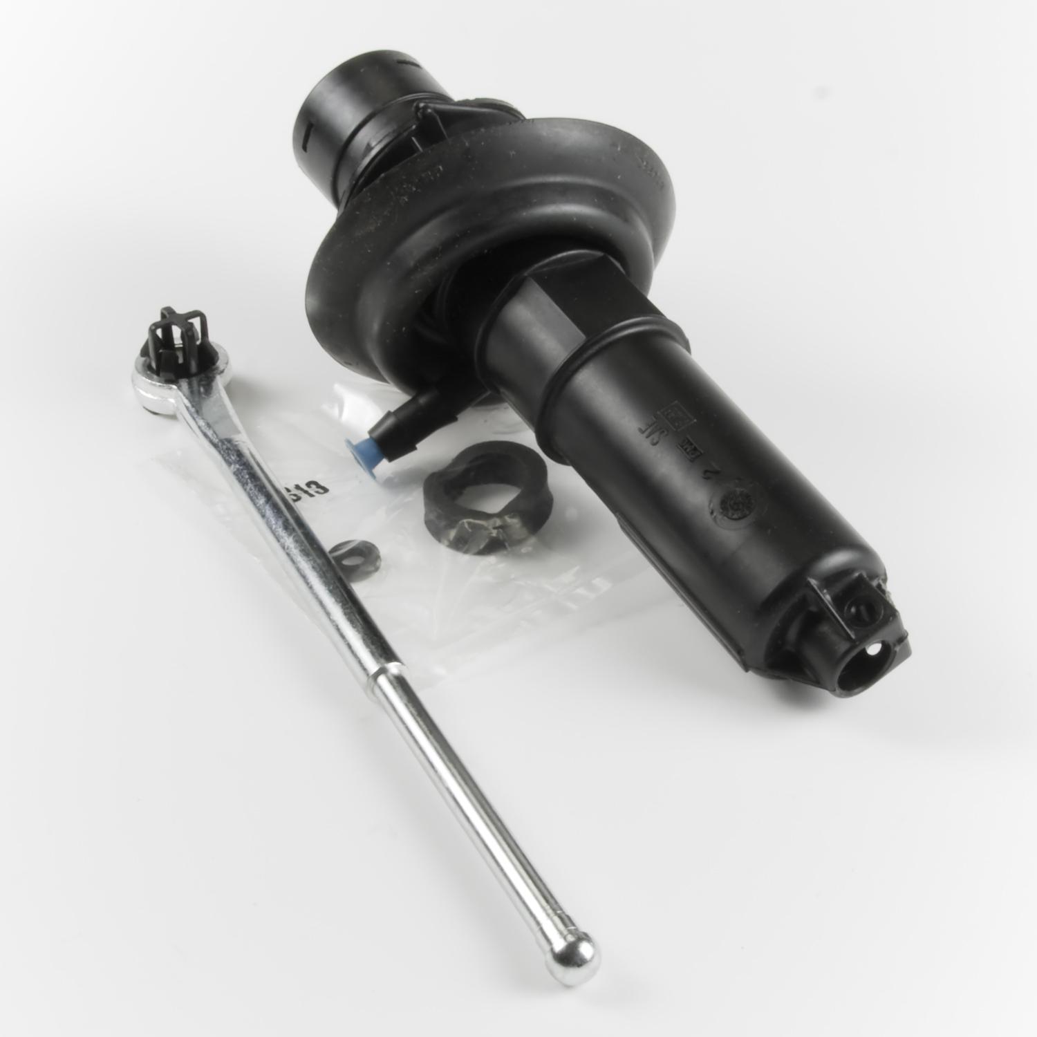LuK LMC138 - Clutch Master Cylinder LuK LMC138 Clutch Master Cylinder product image 1 of 2
