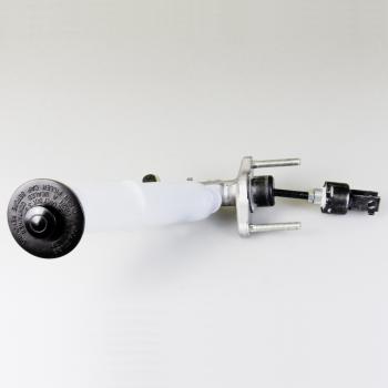 2001 Toyota Camry Clutch Master Cylinder LuK LMC319 image 2 of 3