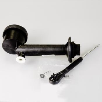 2000 Isuzu Hombre Clutch Master Cylinder LuK LMC356 image 2 of 3