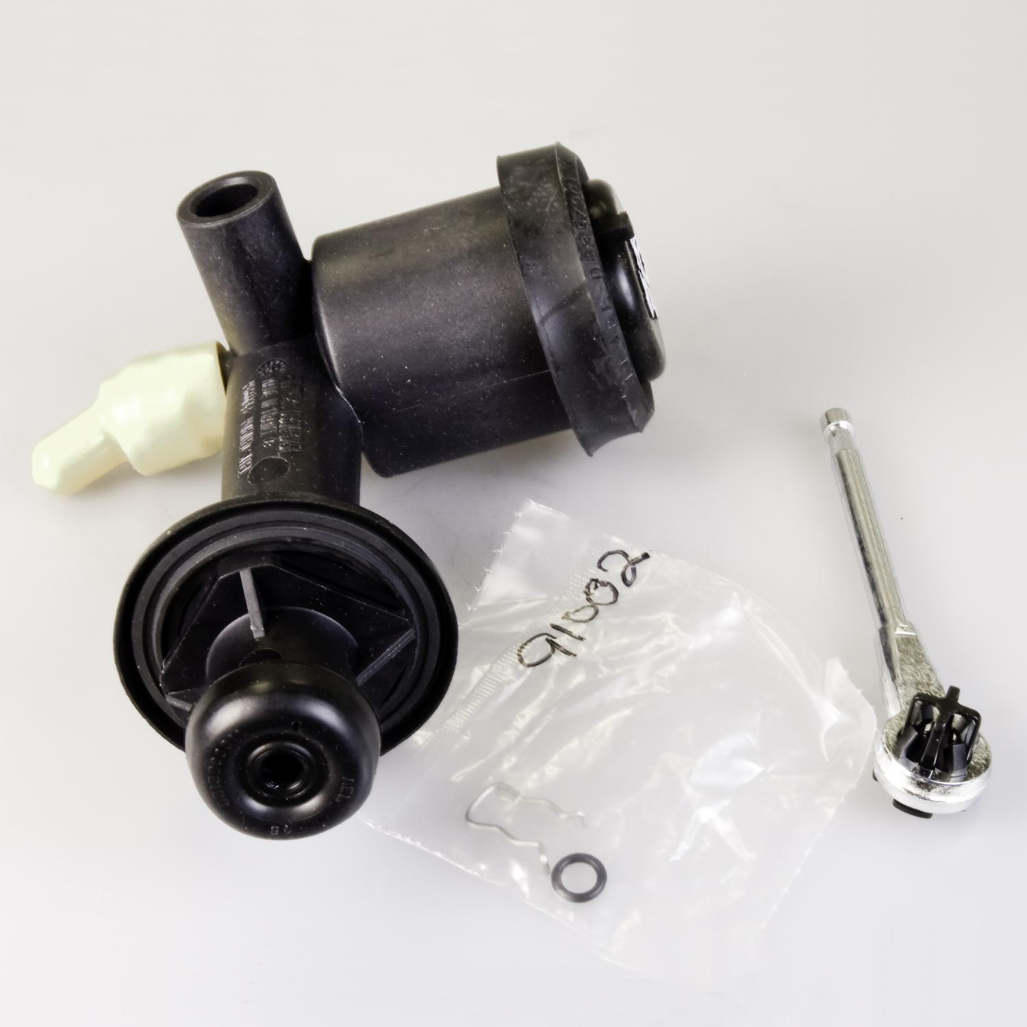 LuK LMC431 - Clutch Master Cylinder LuK LMC431 Clutch Master Cylinder product image 2 of 3