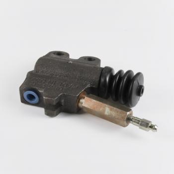 1987 Nissan Maxima Clutch Slave Cylinder