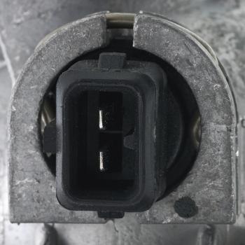 2005 Land Rover Range Rover Engine Coolant Thermostat Housing Assembly MotoRad 468213 image 4 of 4