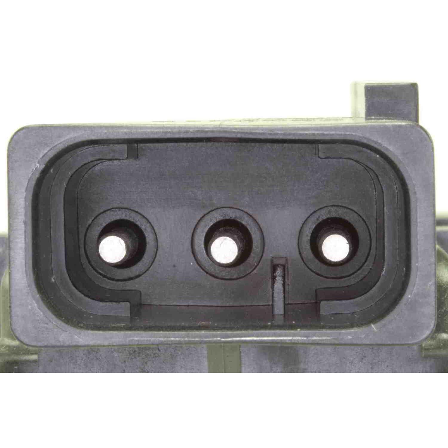 NGK MA0135 - Manifold Absolute Pressure Sensor NGK MA0135 Manifold Absolute Pressure Sensor product image 5 of 5