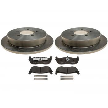 2002 Lincoln Navigator Disc Brake Kit Rear Raybestos 711CH66670R image 1 of 1