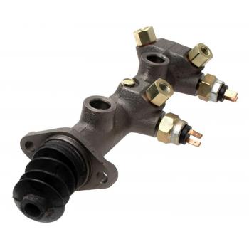 1968 Volkswagen Campmobile Brake Master Cylinder