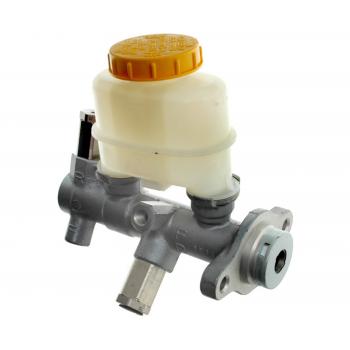 1998 Nissan Altima Brake Master Cylinder Raybestos MC390140 image 1 of 4