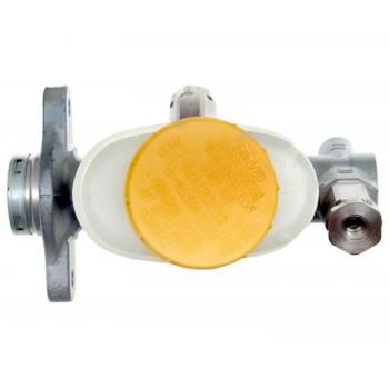 1998 Nissan Altima Brake Master Cylinder Raybestos MC390140 image 3 of 4