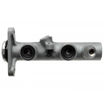 2001 Toyota Corolla Brake Master Cylinder Raybestos MC390148 image 3 of 4