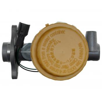 1995 Subaru Legacy Brake Master Cylinder Raybestos MC390155 image 3 of 4