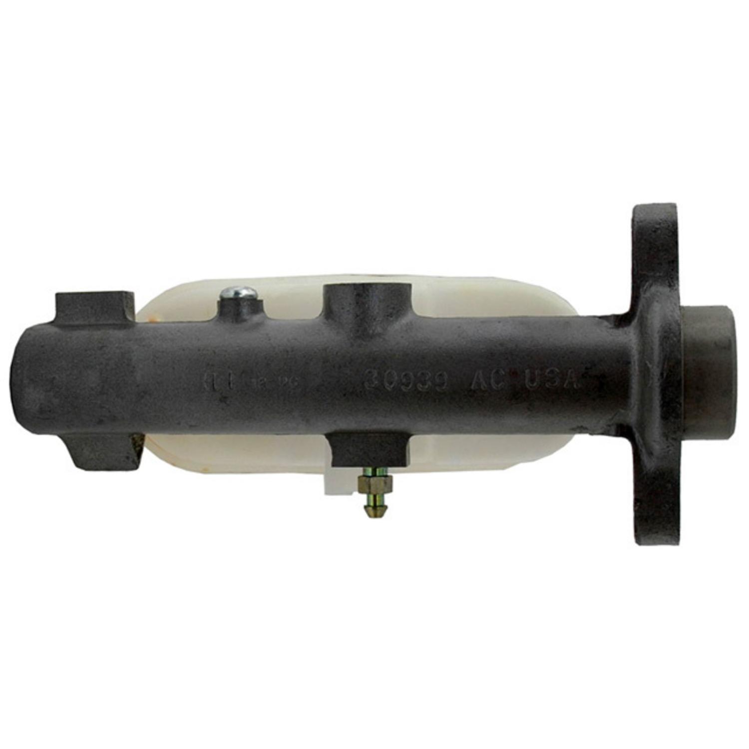 Raybestos MC390313 - Brake Master Cylinder Raybestos MC390313 Brake Master Cylinder product image 2 of 7