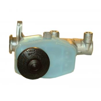 2000 Toyota 4Runner Brake Master Cylinder Raybestos MC390368 image 2 of 4