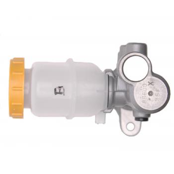 1998 Nissan Frontier Brake Master Cylinder Raybestos MC390466 image 4 of 4