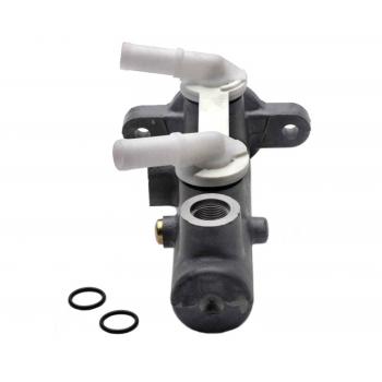 2000 Nissan Quest Brake Master Cylinder Raybestos MC390615 image 2 of 4