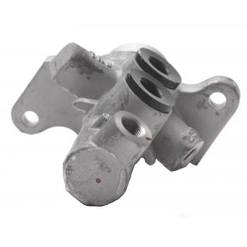 1998 BMW 740i Brake Master Cylinder Raybestos MC390632 image 4 of 4