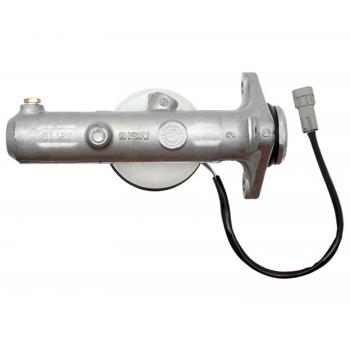 1990 Toyota Camry Brake Master Cylinder Raybestos MC390674 image 1 of 4