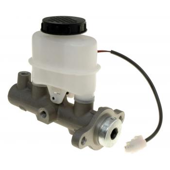 2002 Nissan Sentra Brake Master Cylinder Raybestos MC390748 image 1 of 3