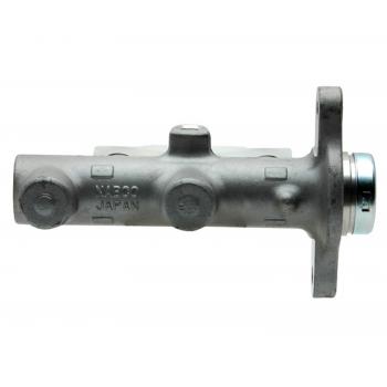 2004 Mitsubishi Outlander Brake Master Cylinder Raybestos MC390781 image 2 of 4