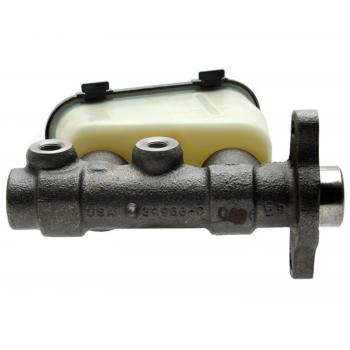 1981 Oldsmobile Toronado Brake Master Cylinder Raybestos MC39079 image 2 of 4