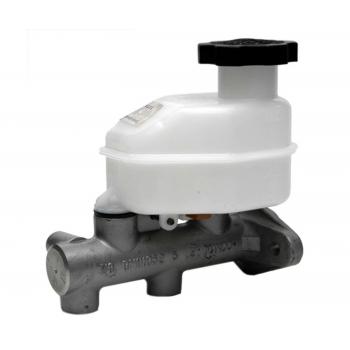 2003 Hyundai Elantra Brake Master Cylinder Raybestos MC390798 image 3 of 4